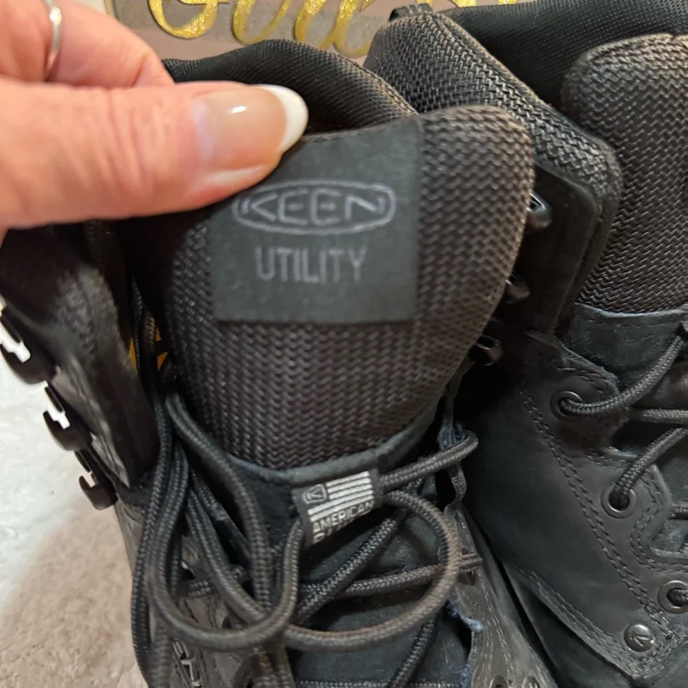 Keen Black Tactical Boots with Rugged Sole - Picture 4 of 7